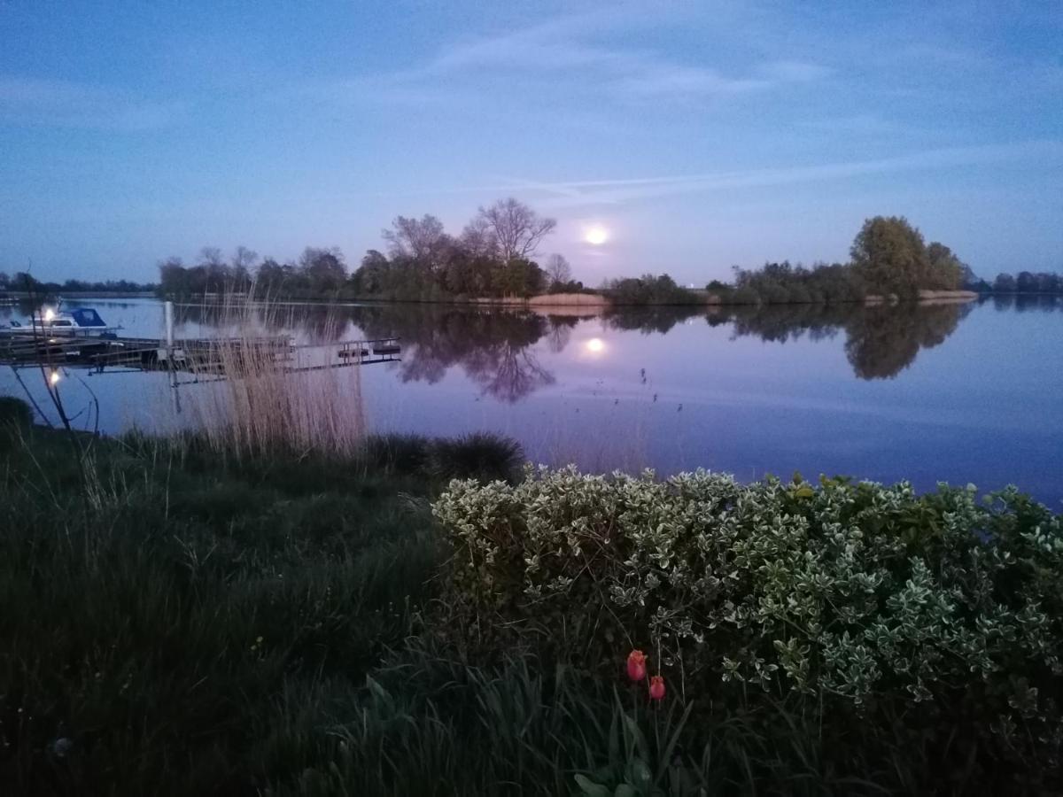 Ferienpark Suederstapel - Eiderlodge 3 Екстериор снимка