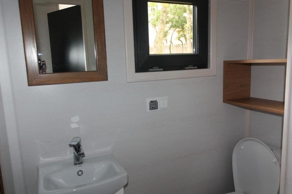 Ferienpark Suederstapel - Eiderlodge 3 Екстериор снимка