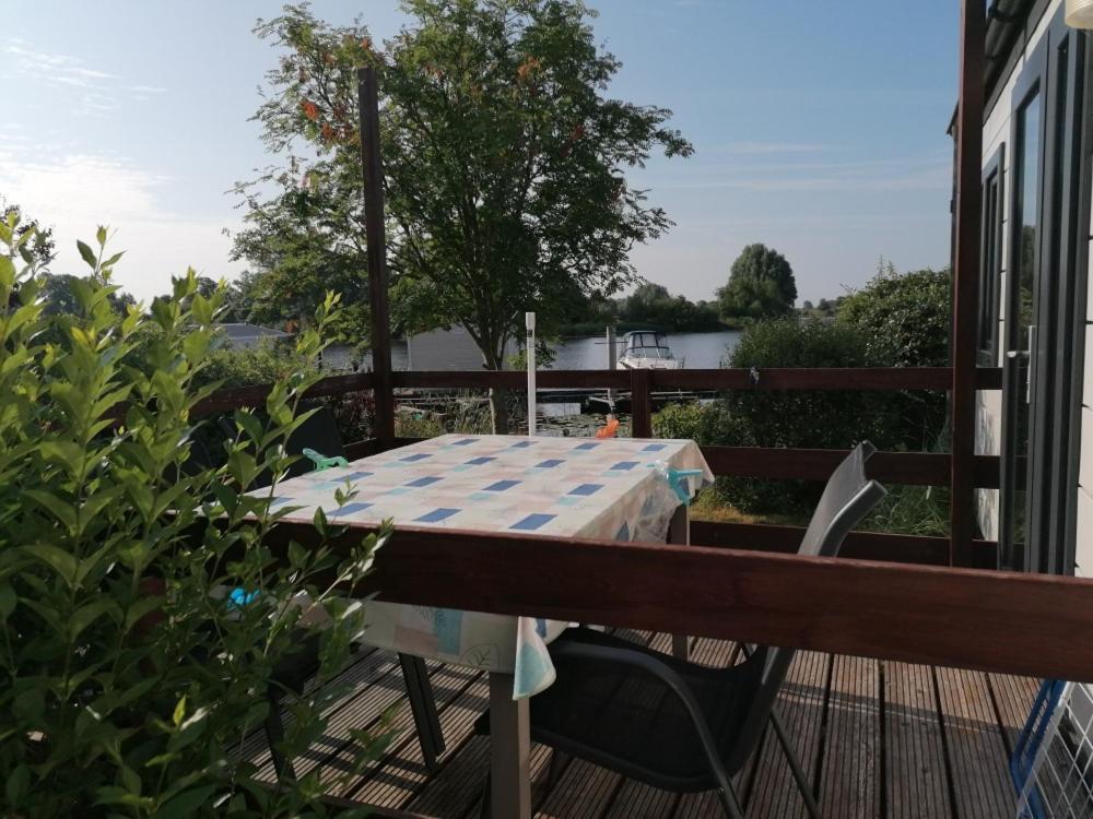 Ferienpark Suederstapel - Eiderlodge 3 Екстериор снимка