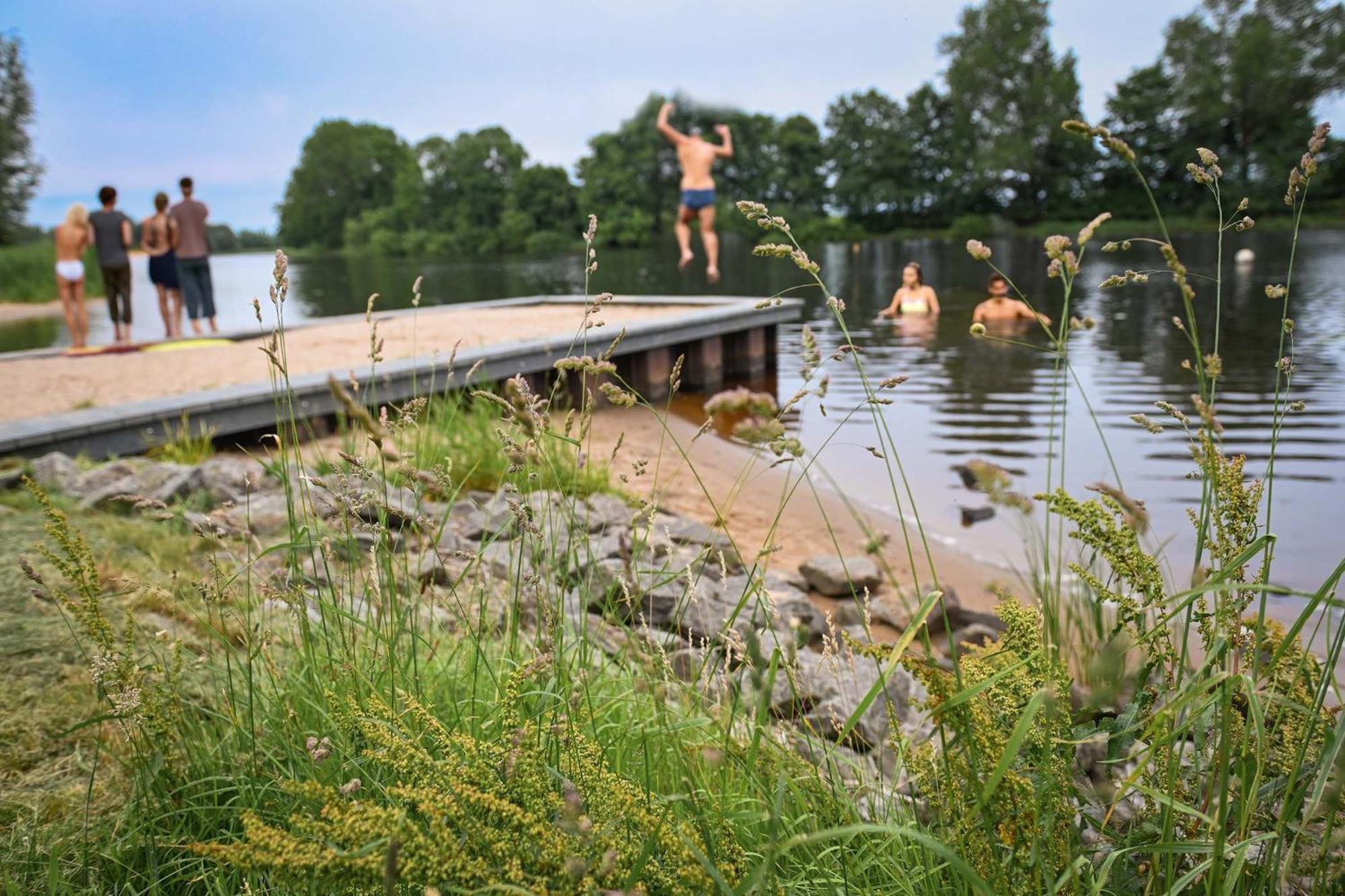 Ferienpark Suederstapel - Eiderlodge 3 Екстериор снимка