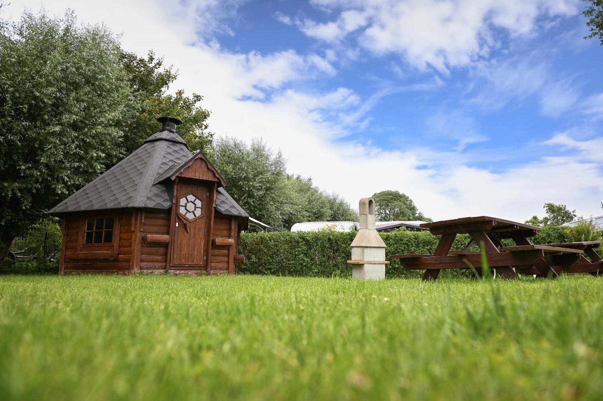 Ferienpark Suederstapel - Eiderlodge 3 Екстериор снимка