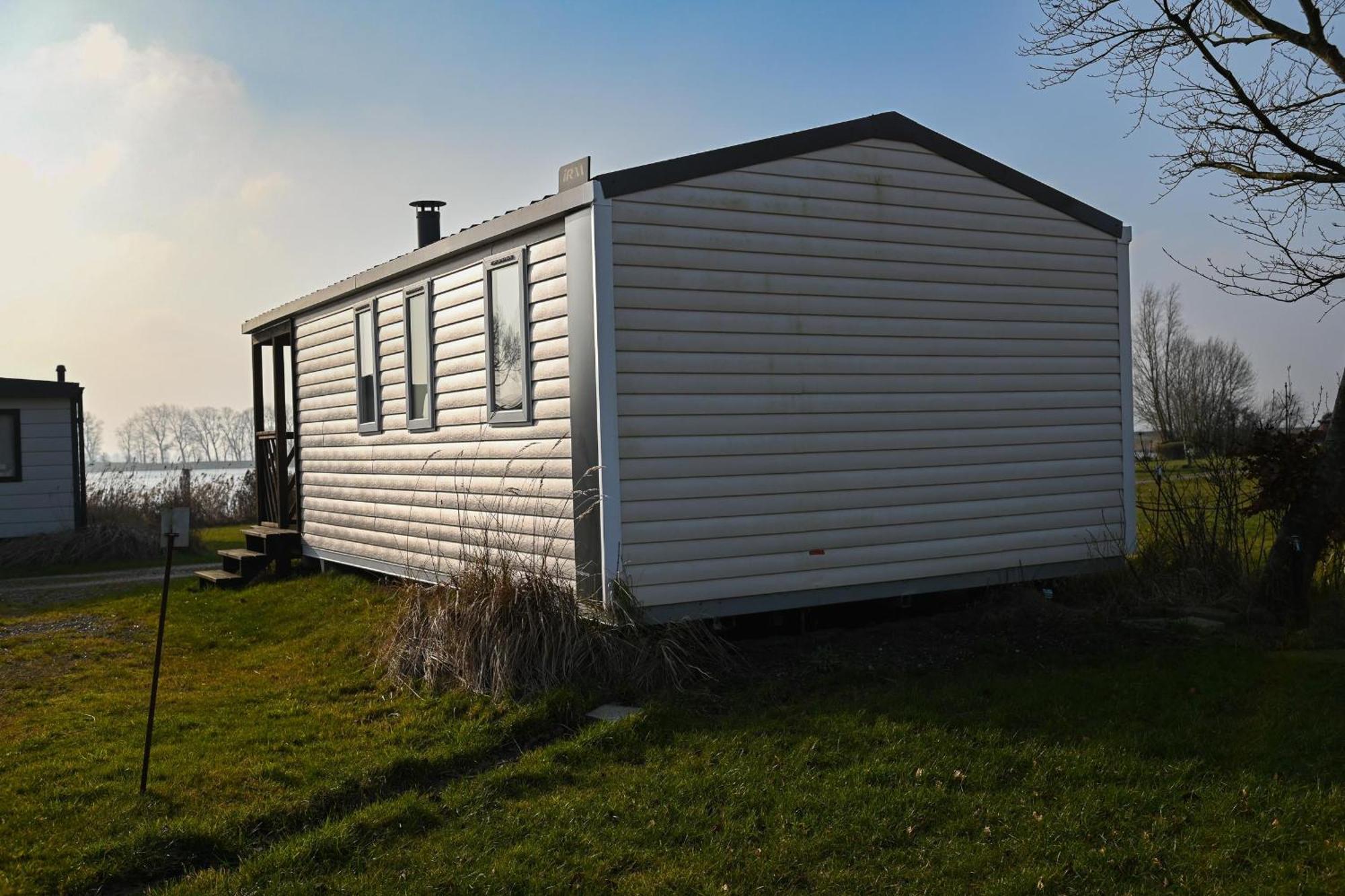 Ferienpark Suederstapel - Eiderlodge 3 Екстериор снимка